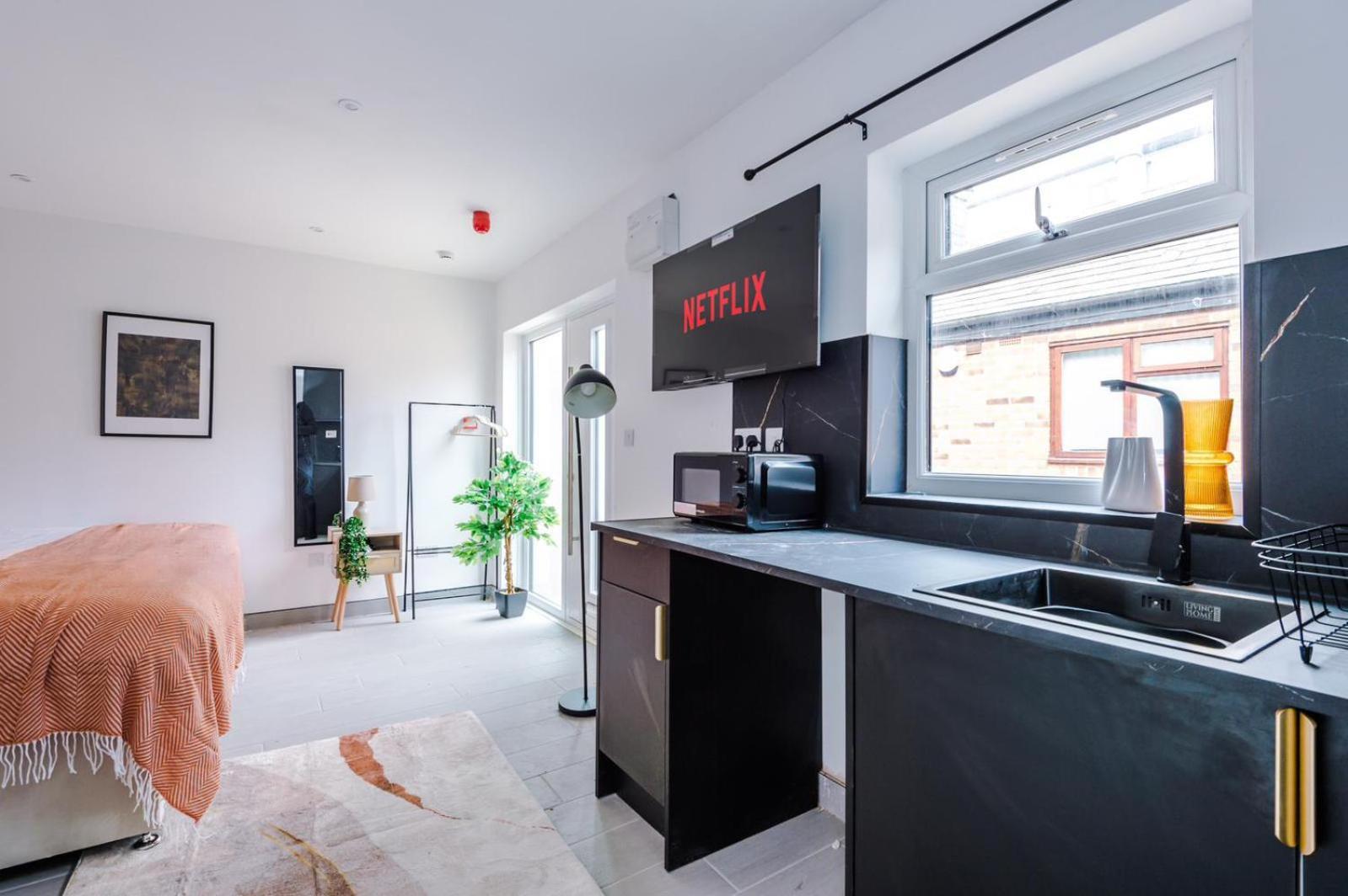 Comfort Style Brand New Selly Oaks Apartment Birmingham Eksteriør billede